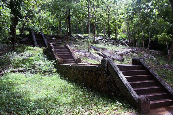 Arankele-Forest-Monastery1